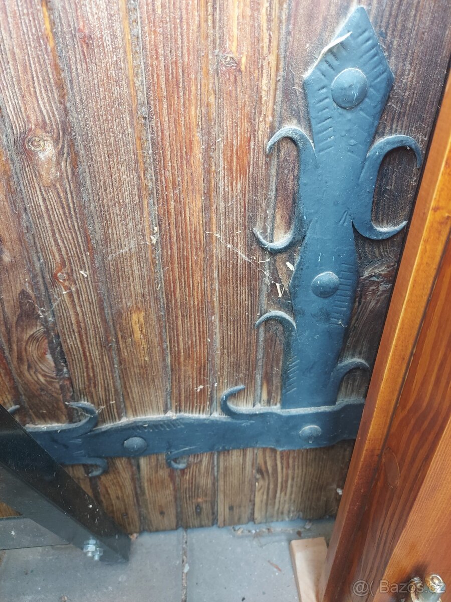 Kované panty na vrata. - 6