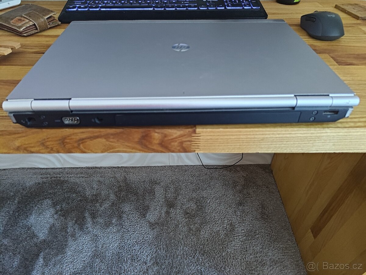 HP EliteBook 8560p - 6