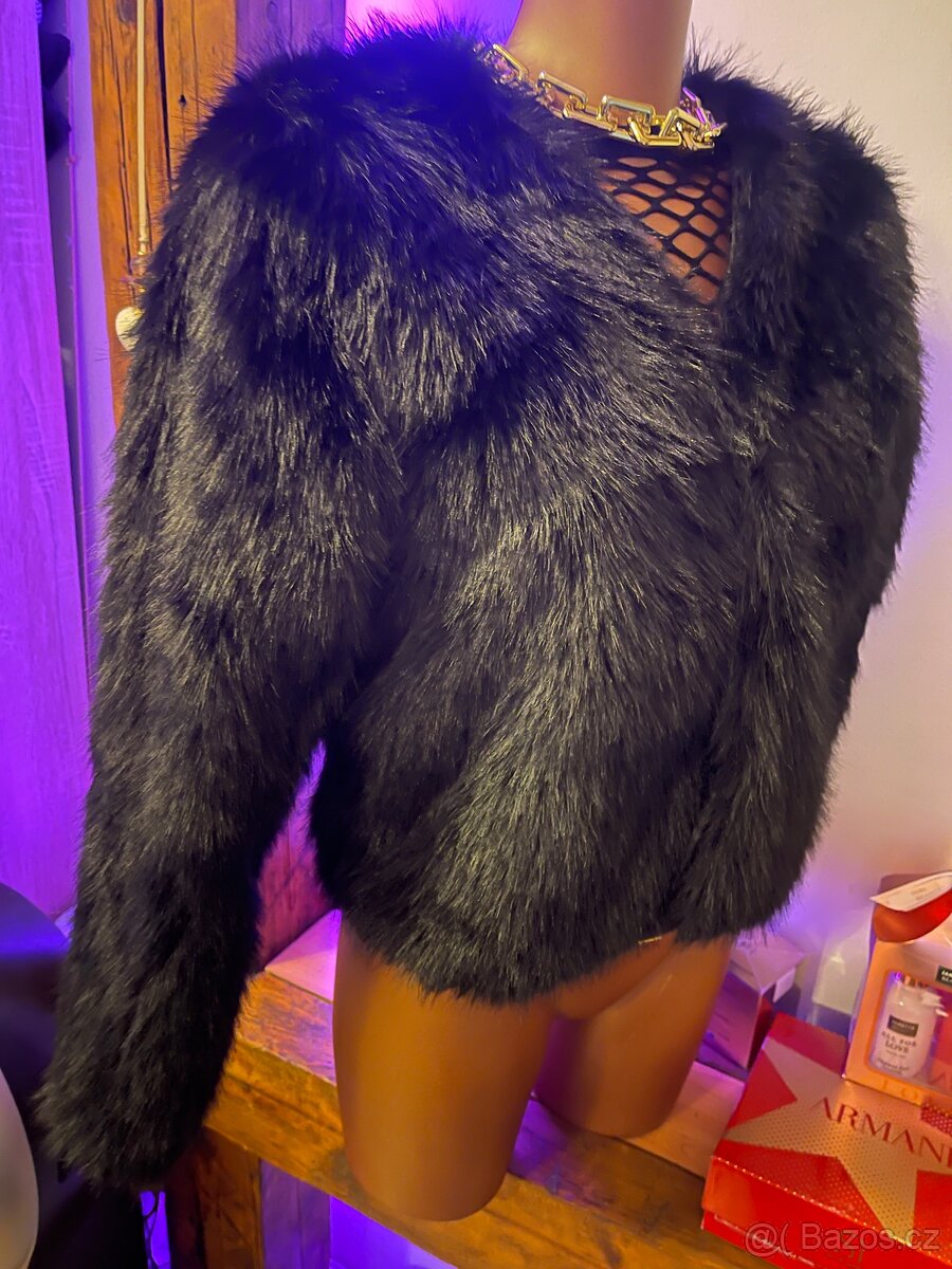 NOVÝ Luxusní kožíšek k bokům, vel. M - 6