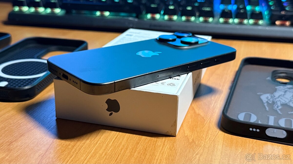 iPhone 15 pro 256GB - 6