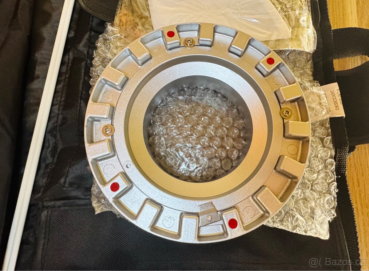 Aputure Light Dome SE softbox pro LED světla - 6