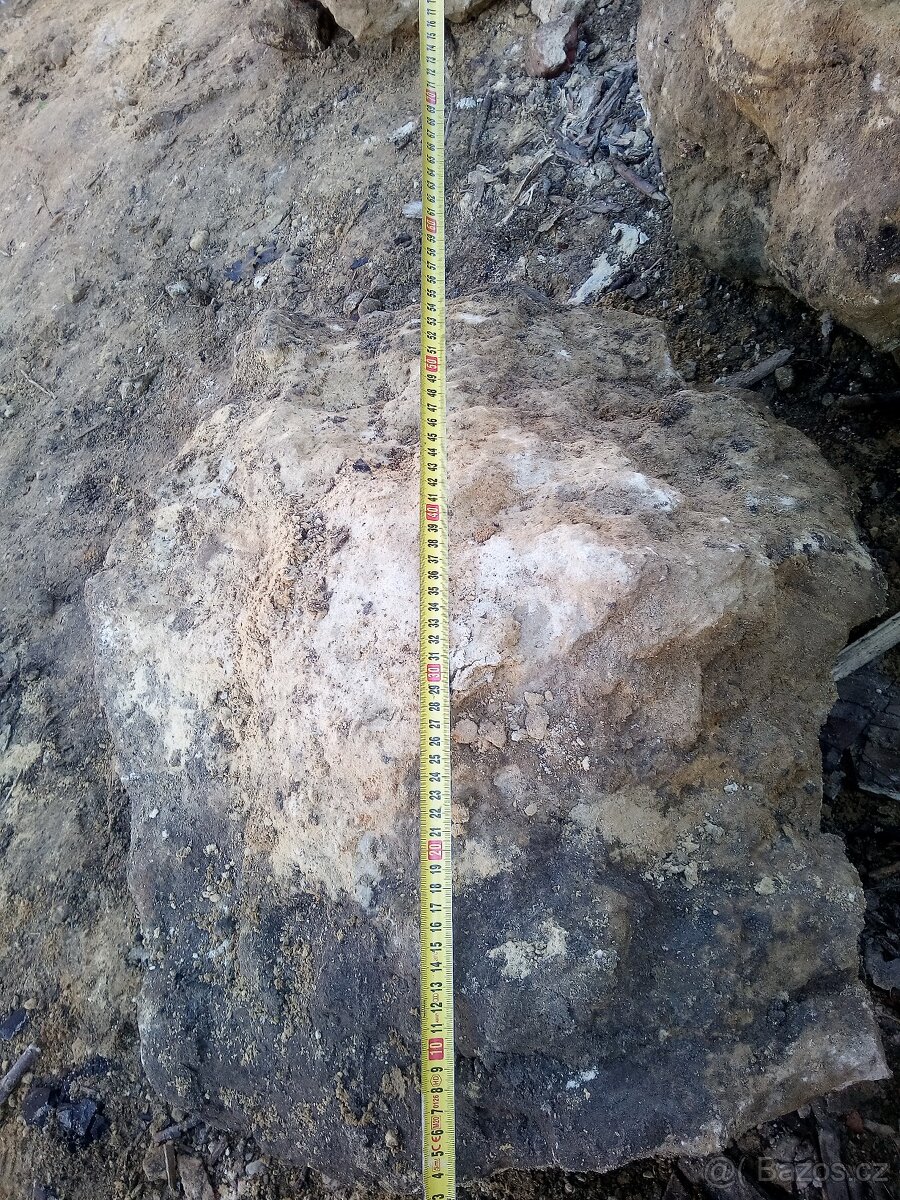 Kameny- Solitery-kamenná zeď - 6