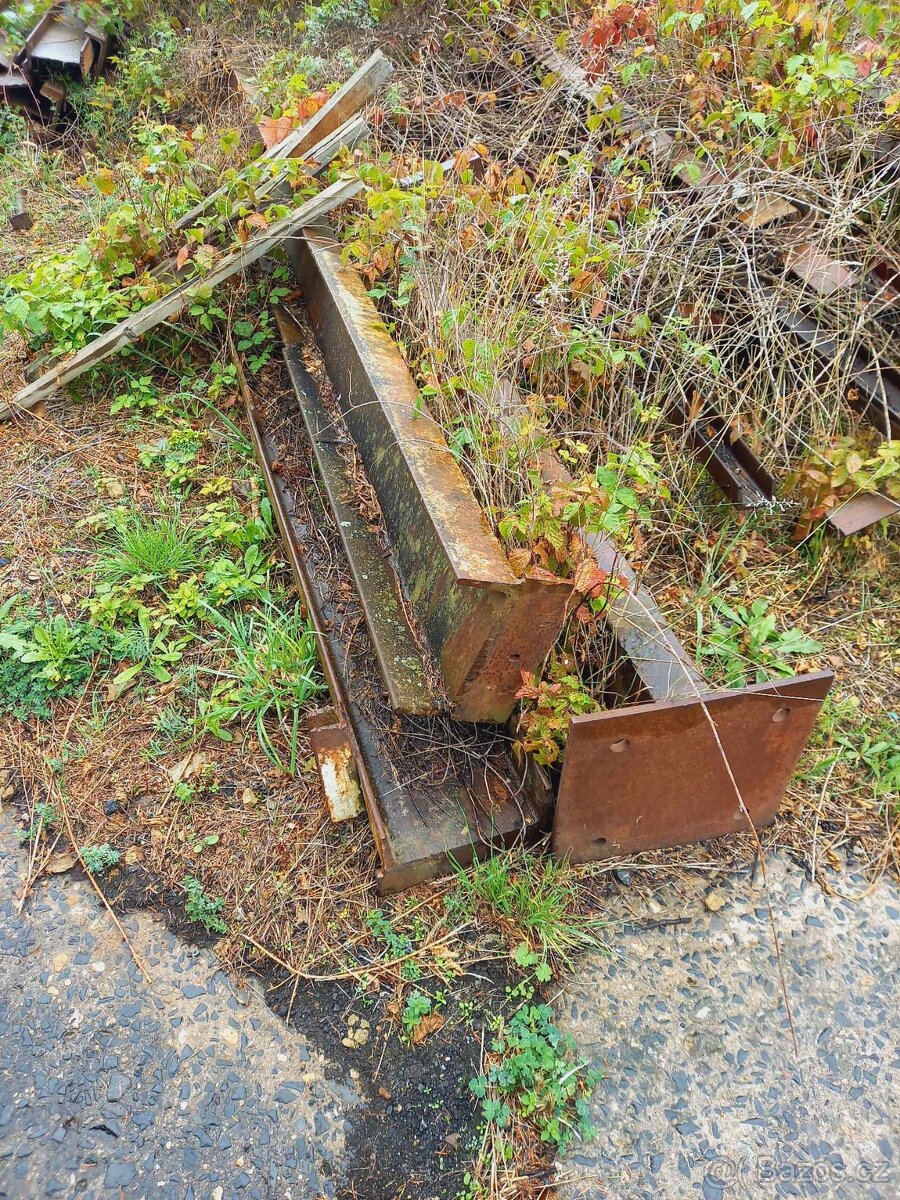 Traverzy různé - 6