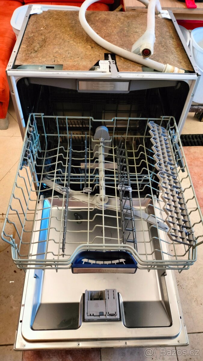 Myčka Siemens 60cm - 6