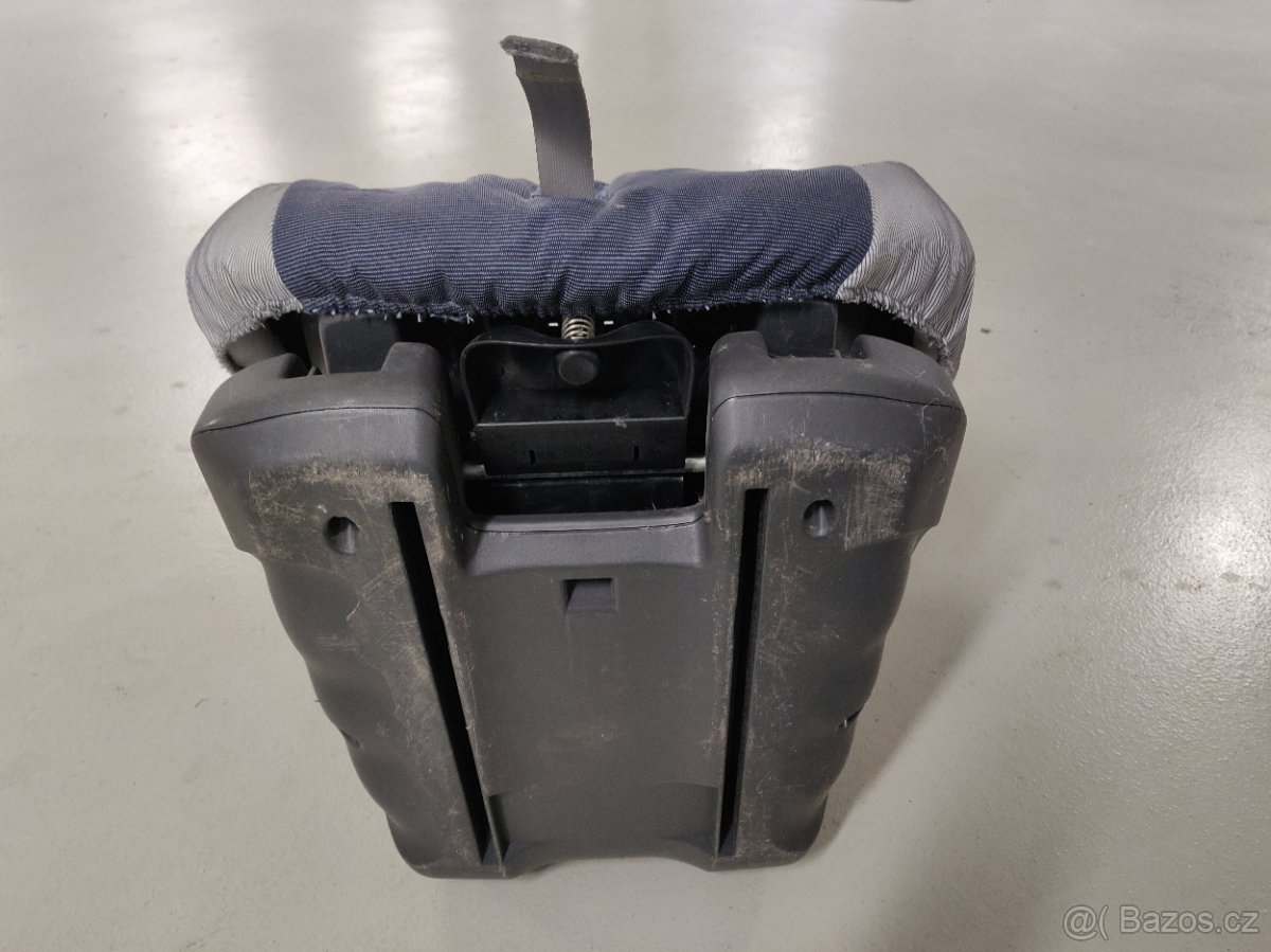 Detska autosedacka / sedacka do auta - 6