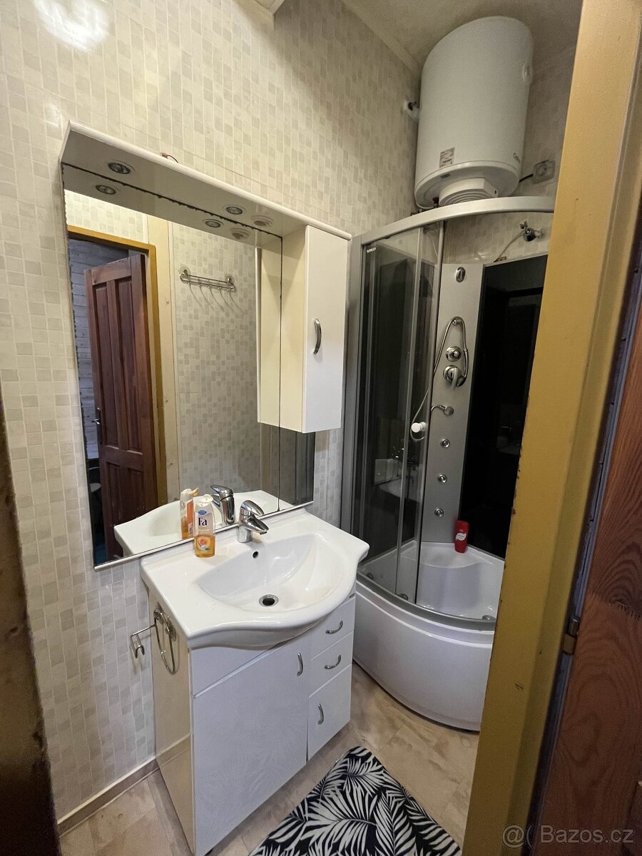 Nájem pokoje Hluk - 6