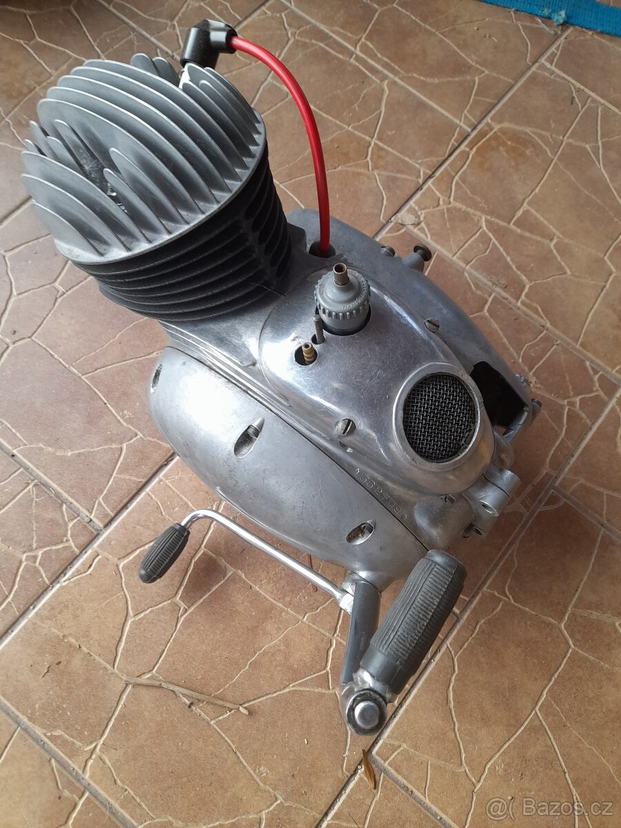 Motor čz 150c komplet po GO - 6