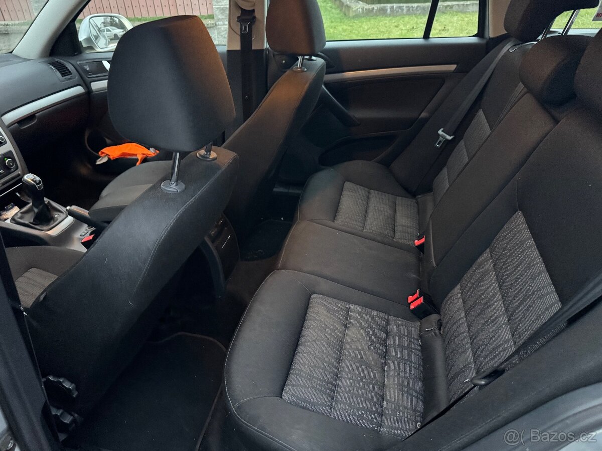 Škoda Octavia II Combi 2.0 TDI 2012 - NOVÁ STK - Rychlé jedn - 6