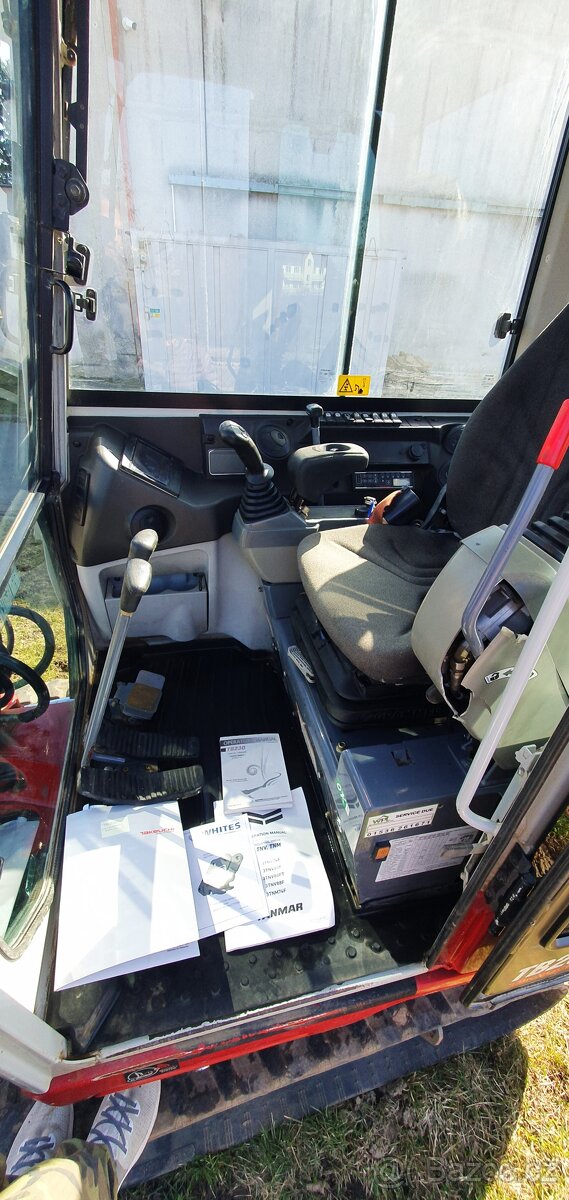 Takeuchi TB230 POUZE 1037mth, po servisu - 6