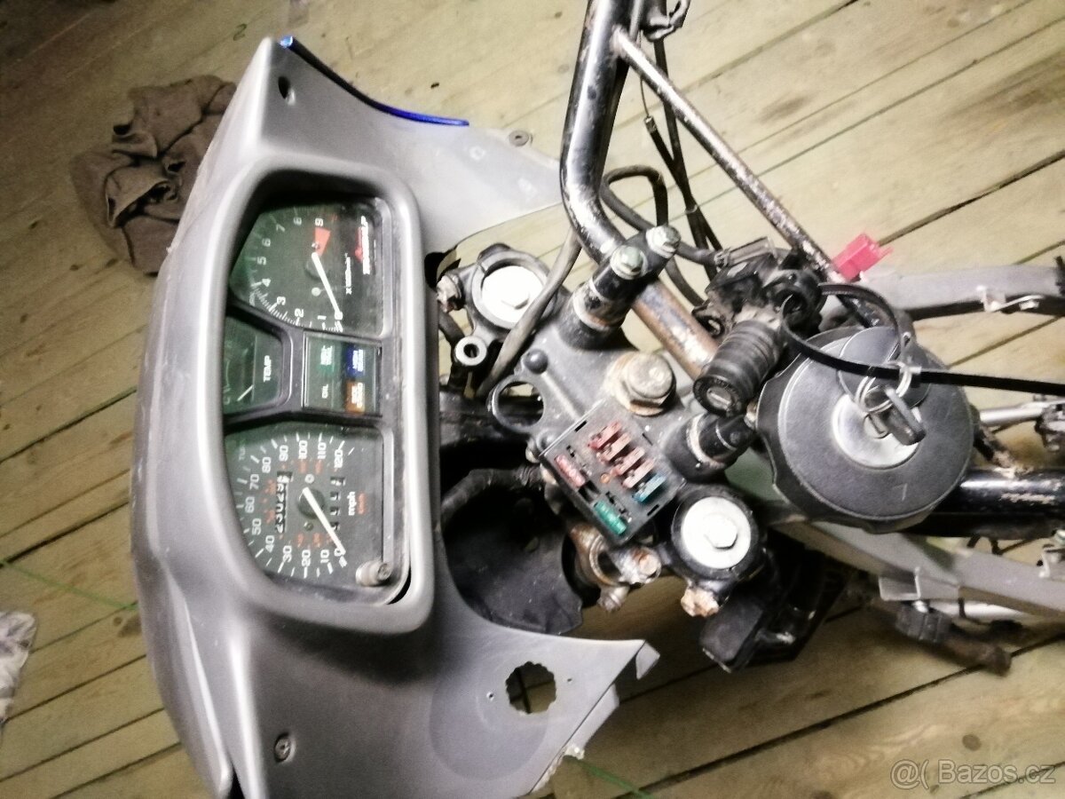 Honda XL 600 transalp - 6