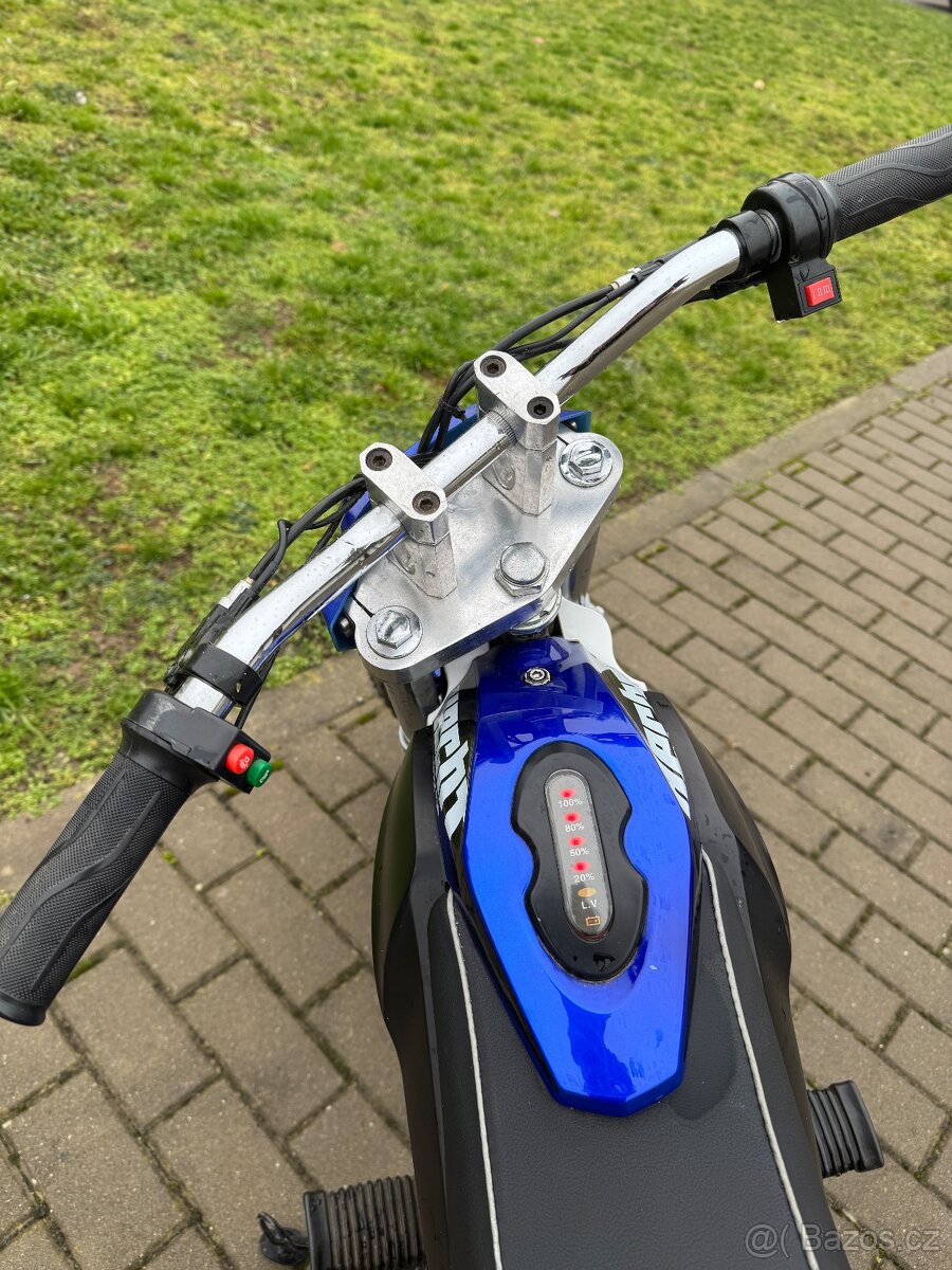 Elektrická motorka Hecht - 6