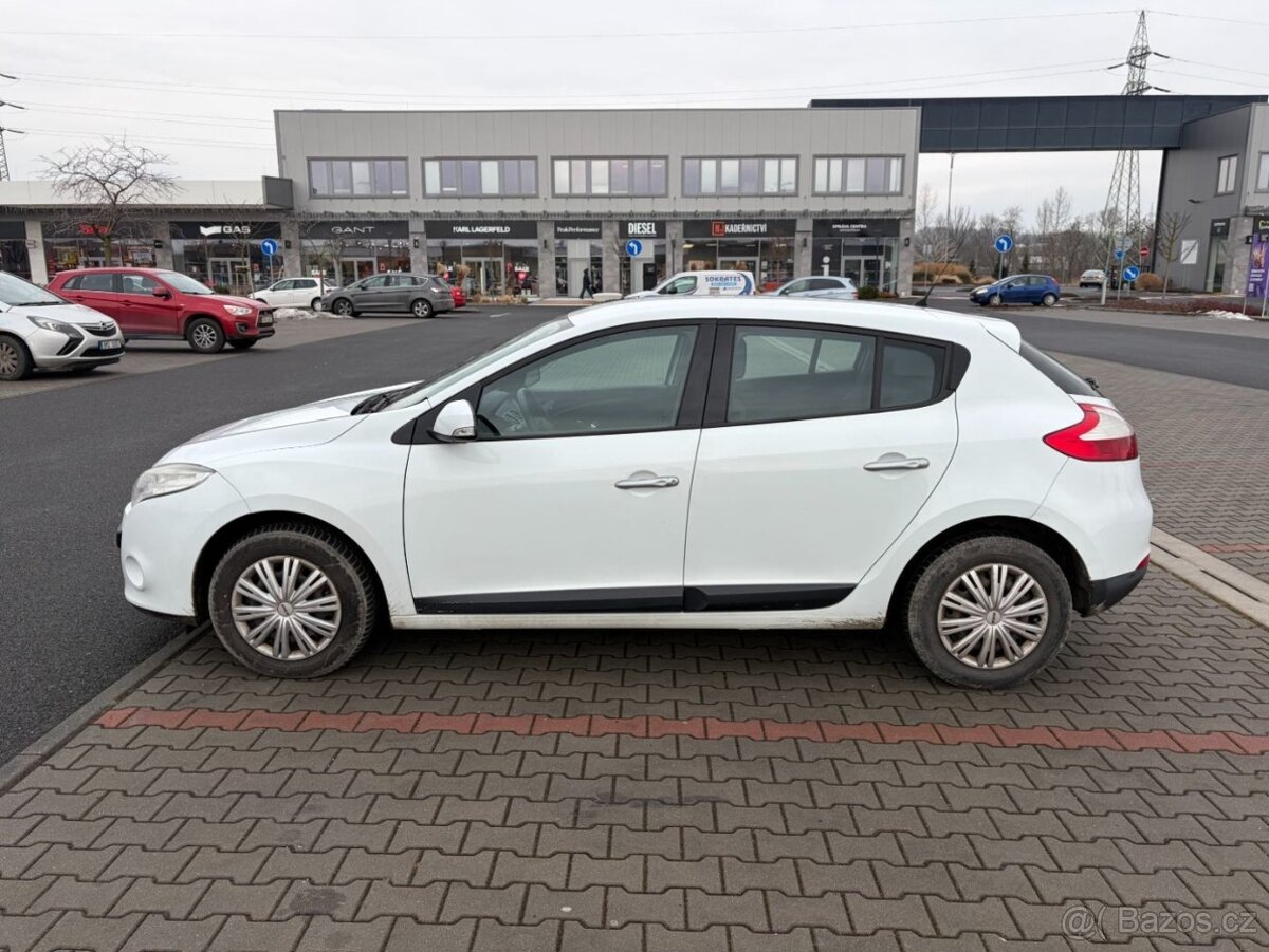 Renault Megane 1.5 DCi naj. 131t - 6