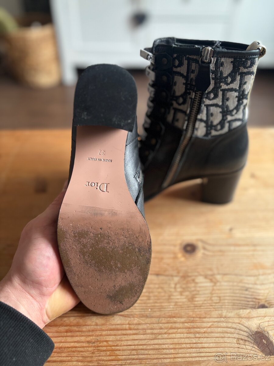 Christian Dior - 6