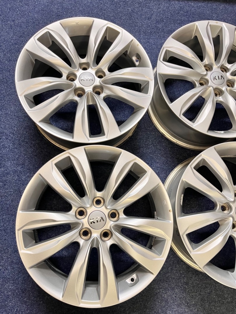 5x114,3 R18 originál alu disky Kia - ET 41 - 6