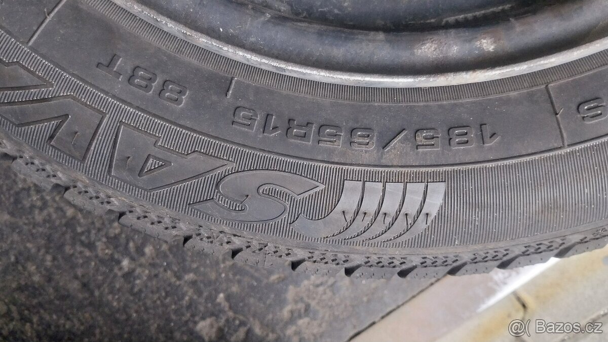 Prodám zimní sadu Citroen,Peugeot 185/65/15 - 6