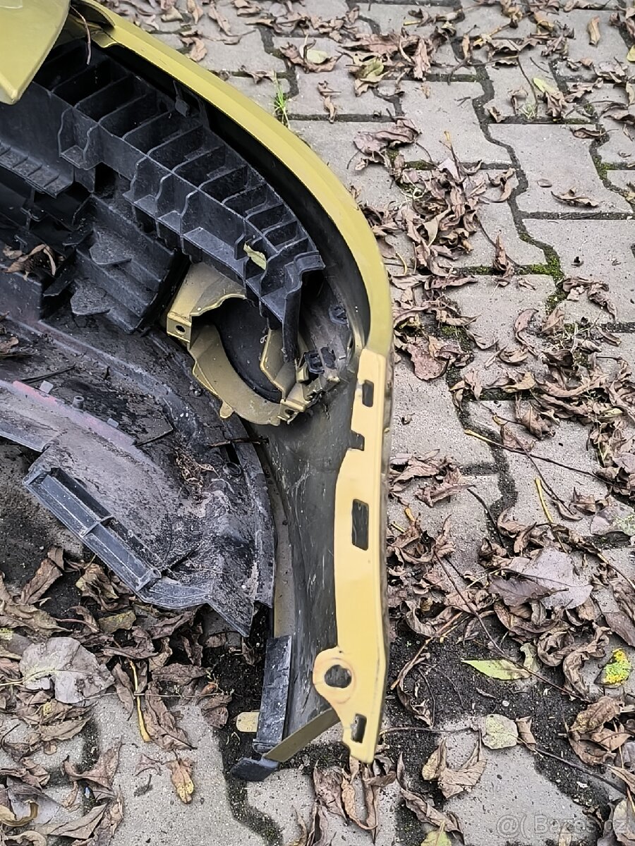 Renault Clio 3 přední nárazník - 6