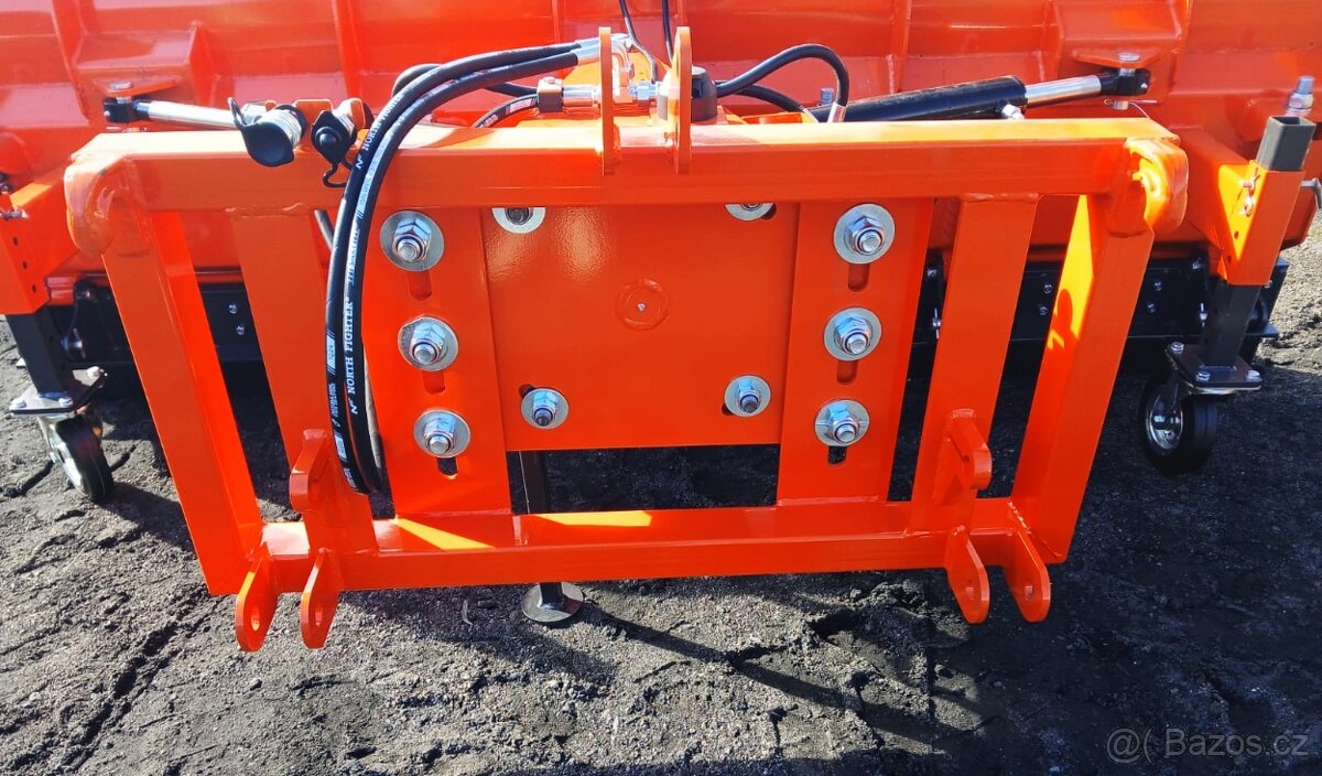 Komunální pluh na sníh 2,6m - 6