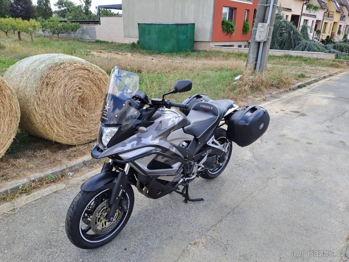 Honda vfr 800x crossrunner - 6