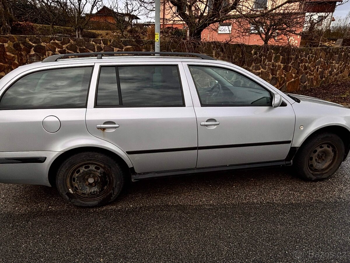 Škoda Octavia 1.6 combi - 6
