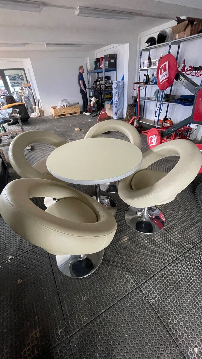 Prodám designová otočná křesla a stůl - 6