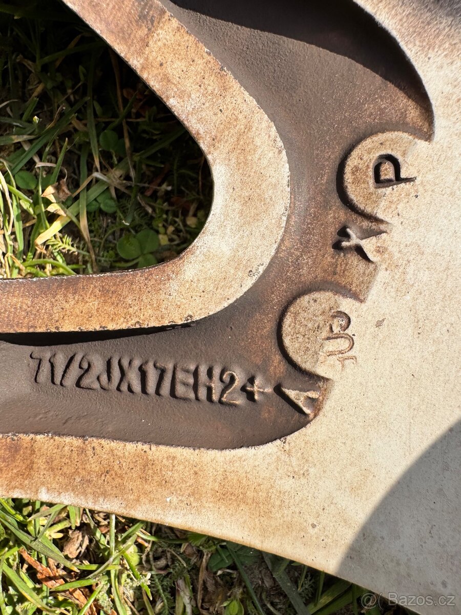 Alu Disky Dezent 7,5Jx17 ET40 5x112 - 6