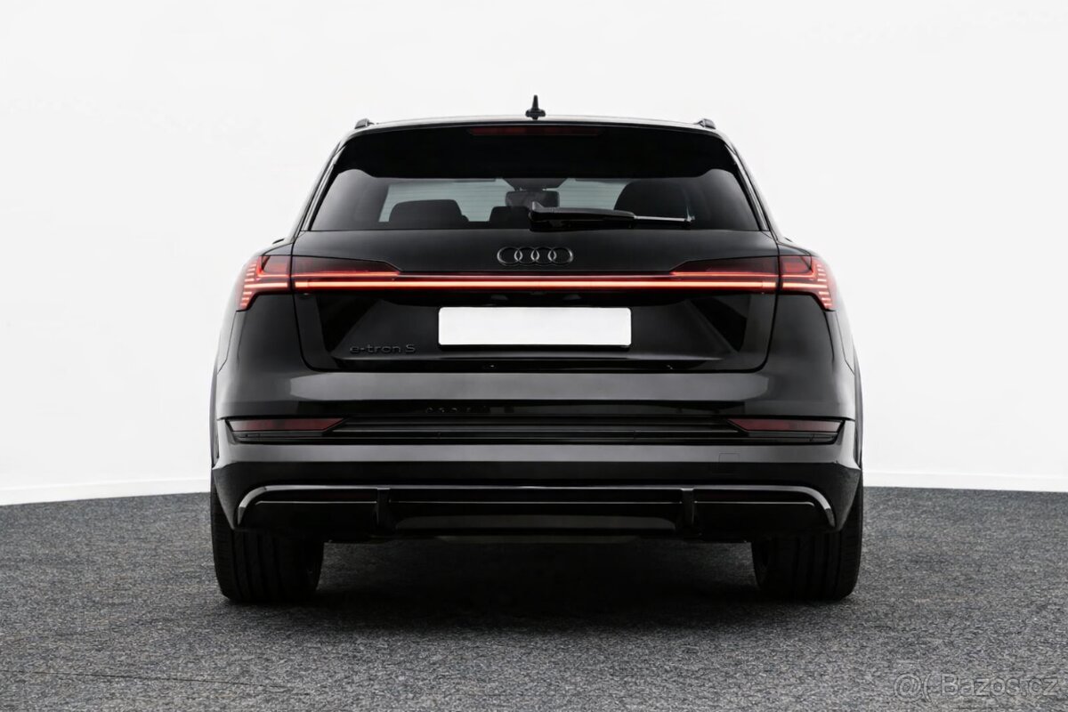 Predám Audi E-tron S 370kw - 6