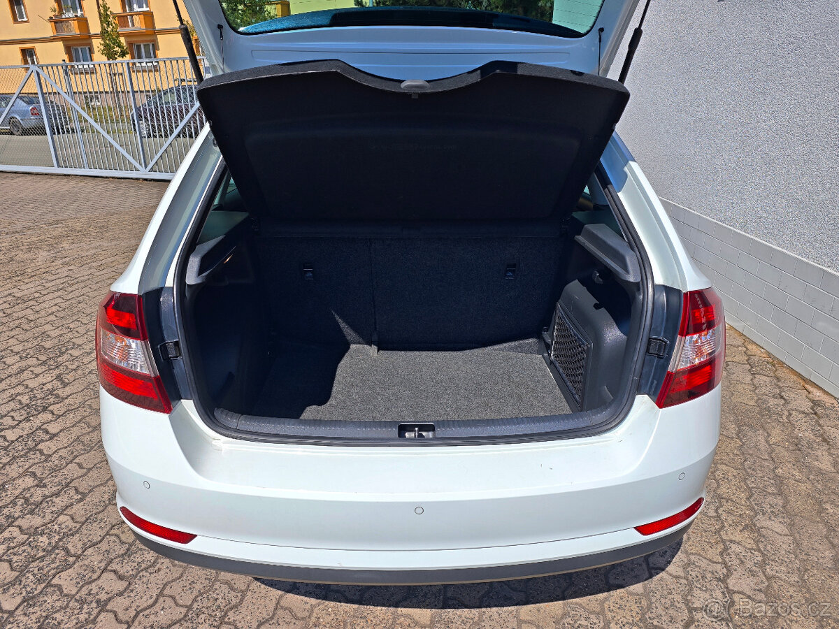 Škoda Rapid 1.2 TSi Spaceback Ambition + - 6