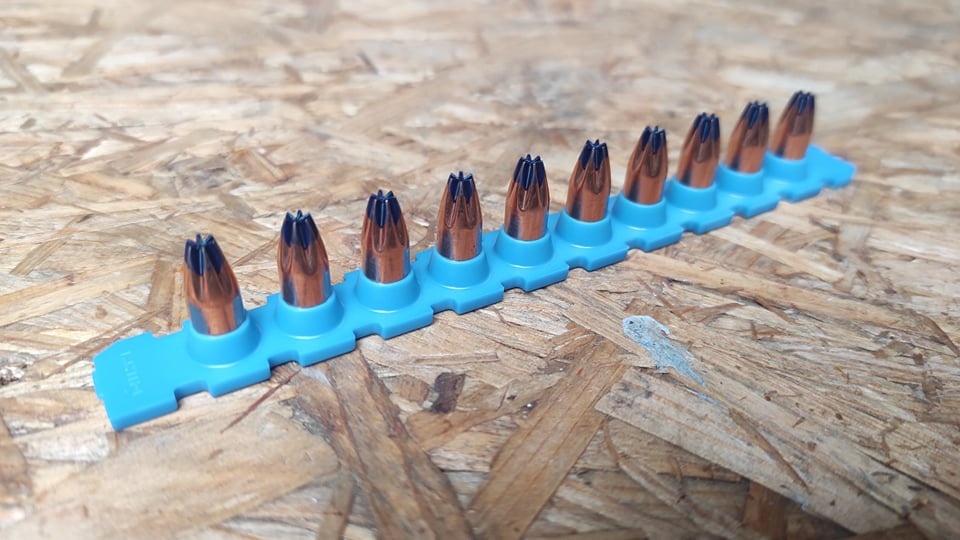 Hřeby a patrony k nastřelovací pistoli HILTI DX650 a DX750 - 6