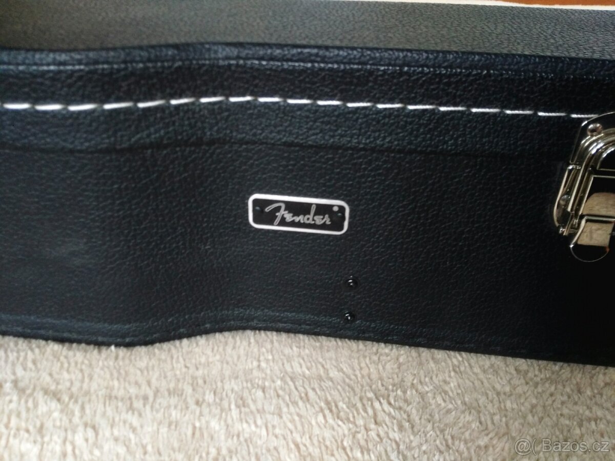 Predam kufor na akusticku gitaru zn.Fender. Zn.cena. - 6