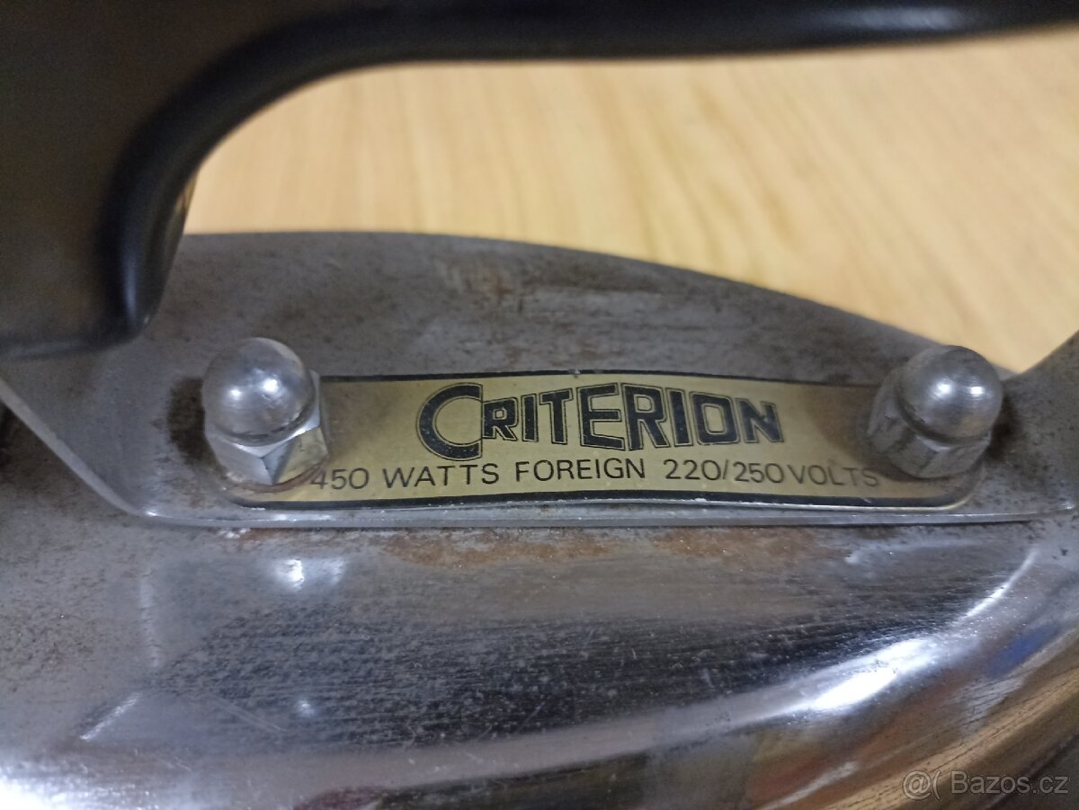 Žehlička stará retro - 6