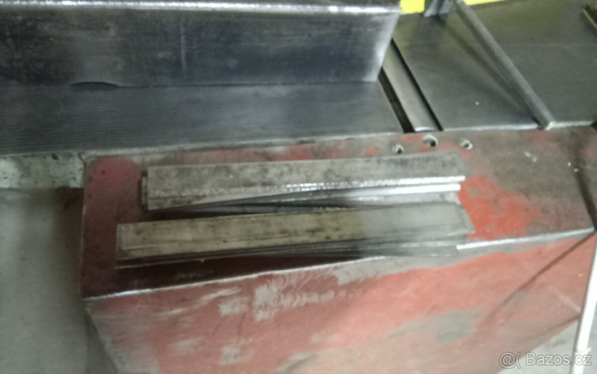 Srovnávačka s protahem 300mm - 6