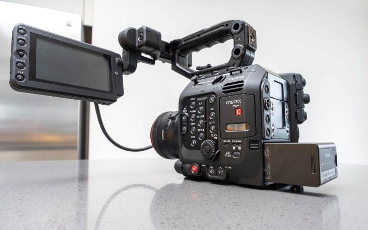 Canon C500 Mark ii - 6