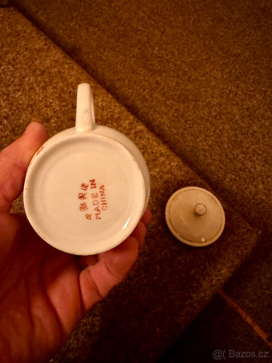 Ruším sbírku orientálních hrníčků - 6