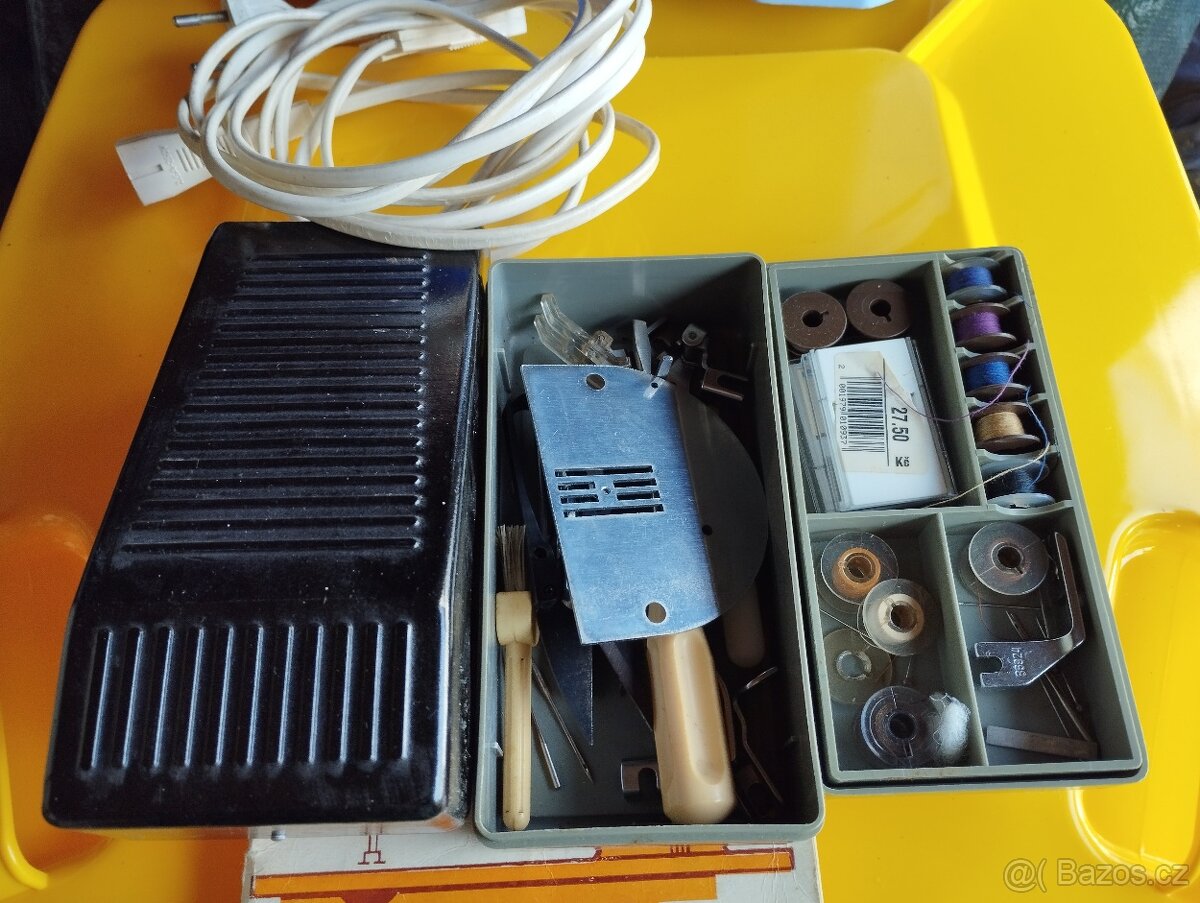 Lucznik 438 kufříkový šicí stroj - 6