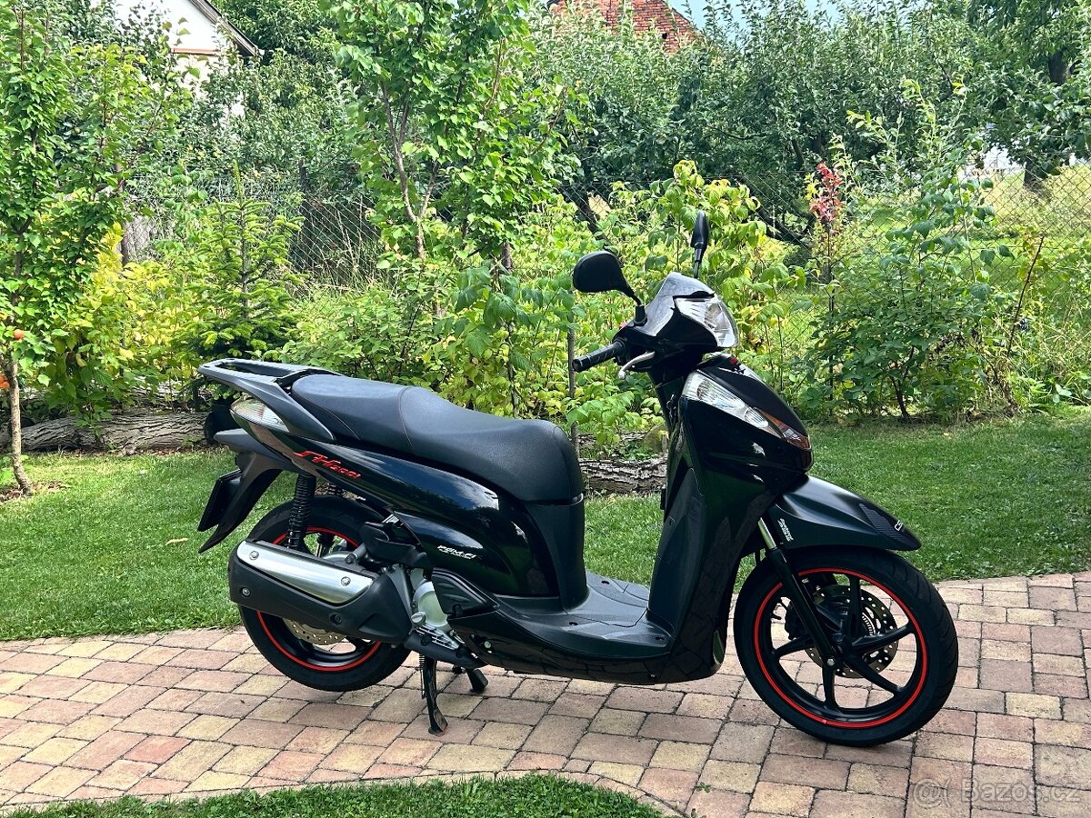 Honda SH 300i ABS - 6