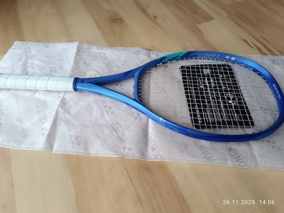 YONEX EZONE 100 - 6
