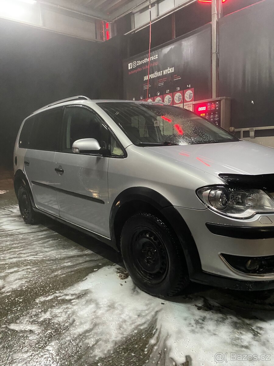 Vw touran cross - 6