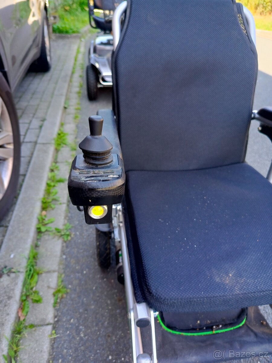 AIRWHEEL H3PS elektrický skládací vozík - 6