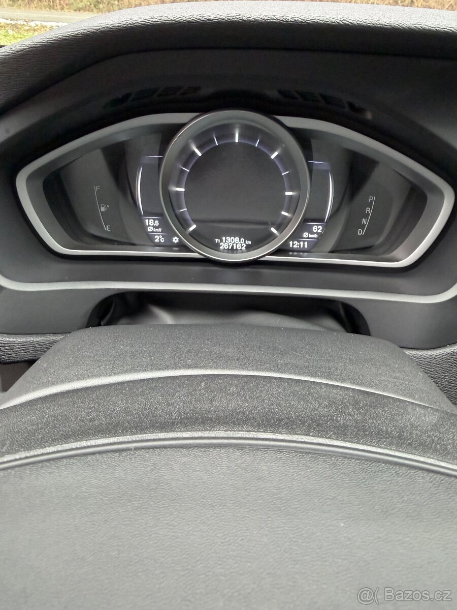 Volvo v40 automatic - 6