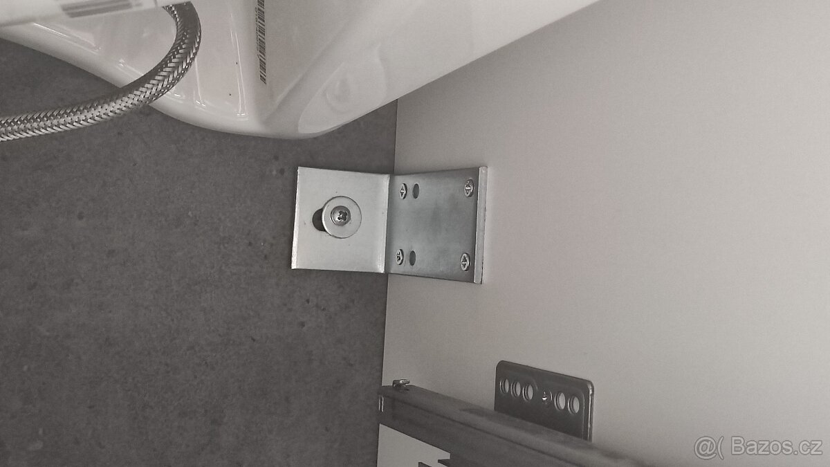 Koupelnový nábytek - 6