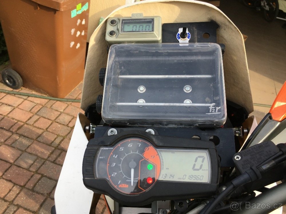 KTM 690 Enduro R - 6