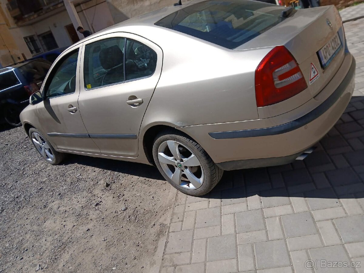 Škoda Octavia II - 6