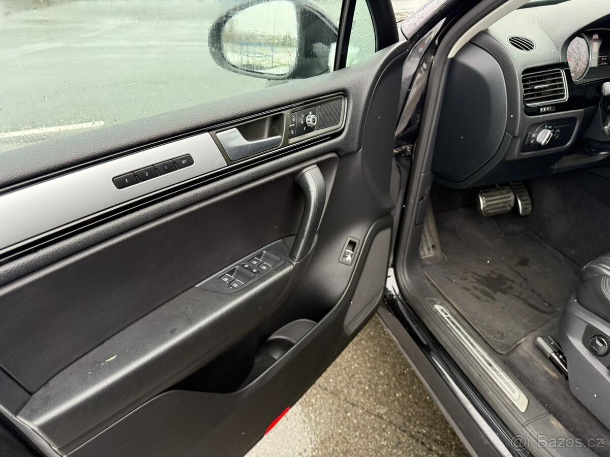 VW TOUAREG 3,0TDI - 6