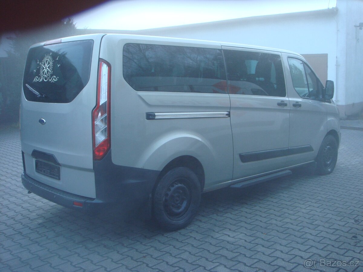 Ford Transit custom 2.2tdci 92kw 9 míst dlouhý 2014 - 6