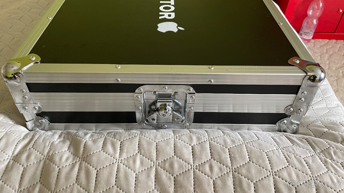 Kontroler Native Intruments S8 + originální case - 6