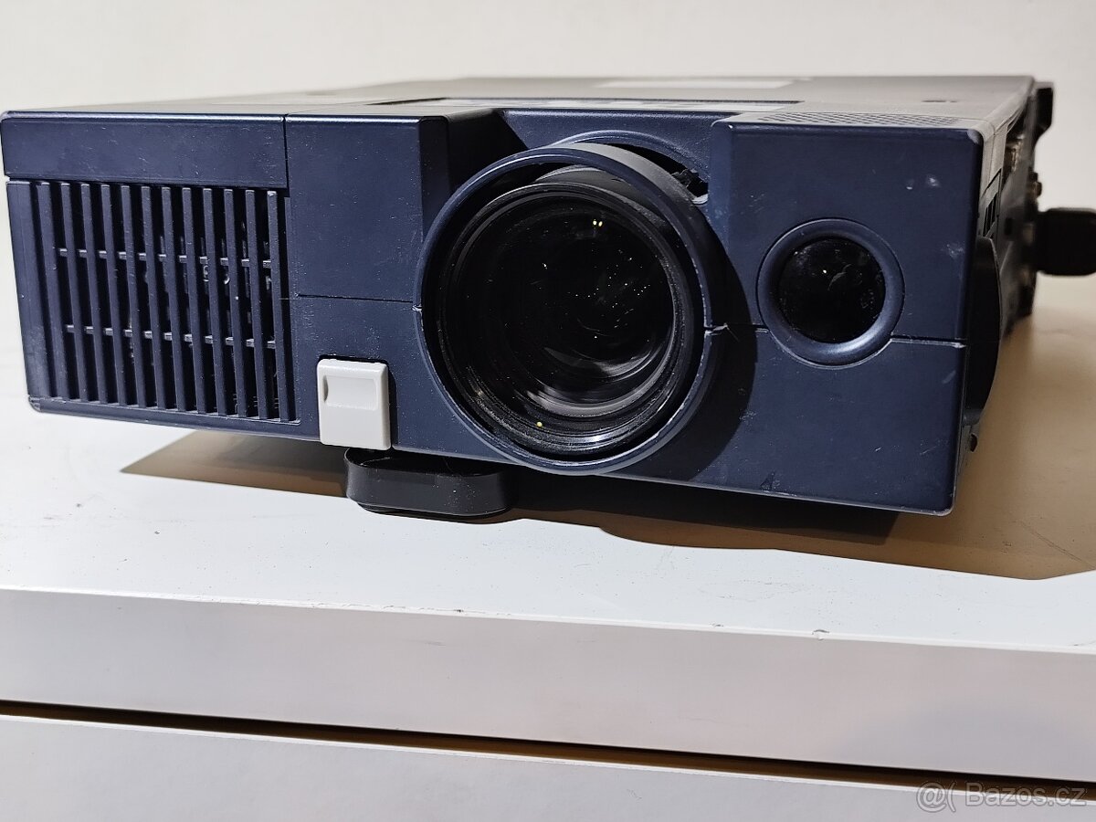 Videoprojektor Polaroid - 6