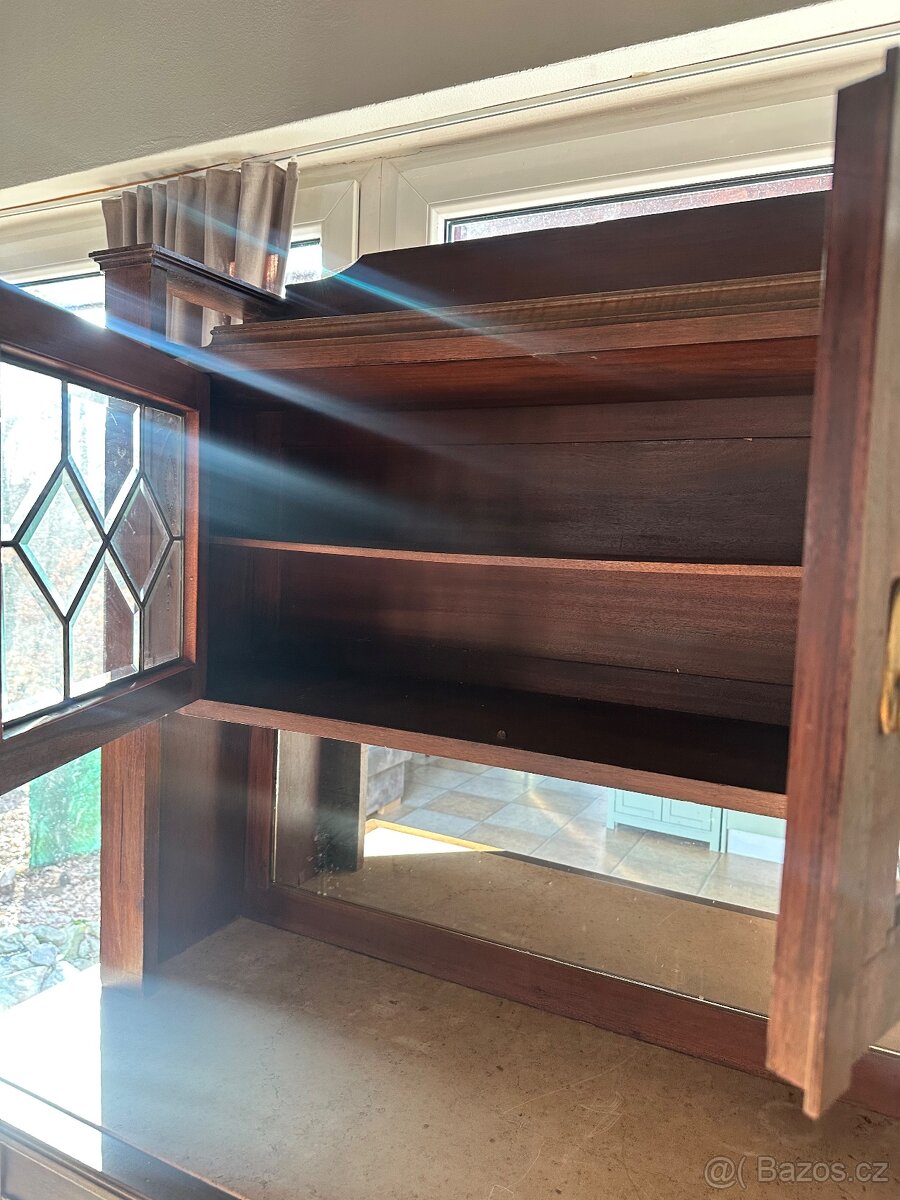 Starožitná skříň masiv, vitrína, kredenc - 6