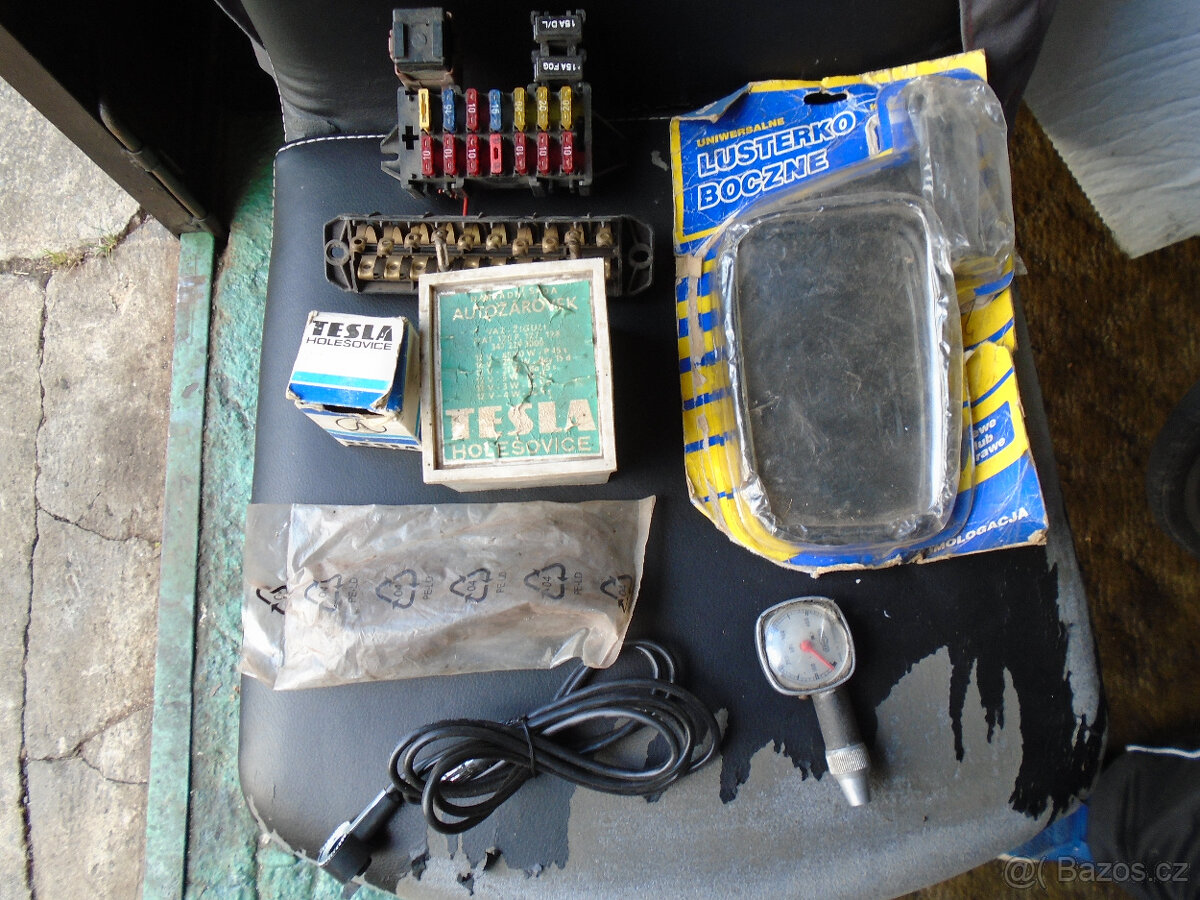 Prodám drobnosti k autoveteránům,motoveteránům - 6