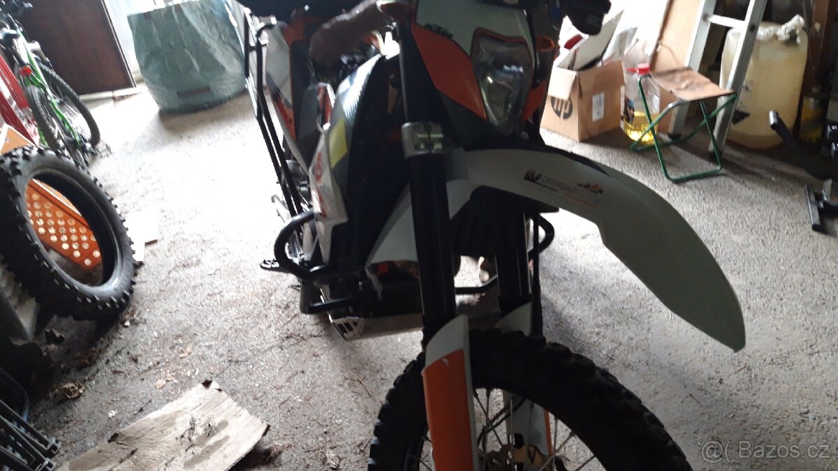 KTM ENDURO R - 6