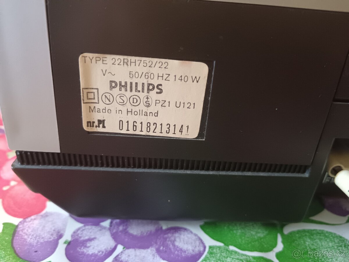 Philips 752- 22RH752/22 Stereofonní tuner/zesilovač - 6